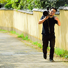 早稲田大学目の前にある写真館・フォトスタジオ538カメラマン井山敬博